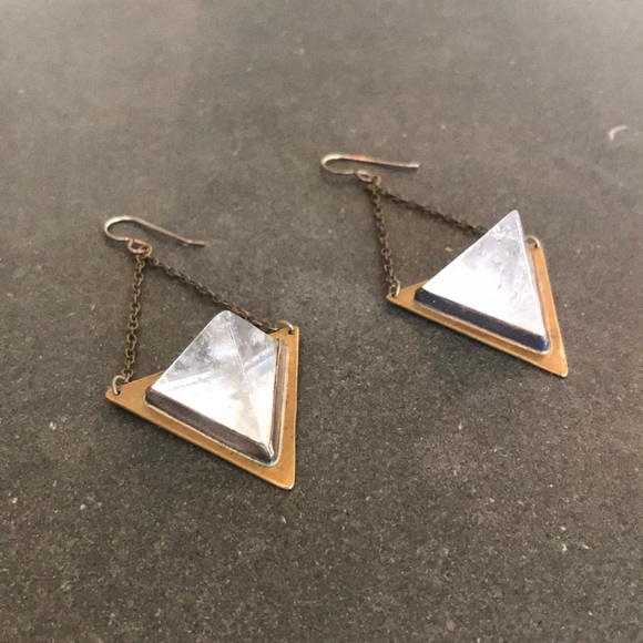 Jewelry - Quartz Pyramid Earrings
